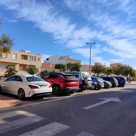 Hostal Las Dunas Cabo De Gata Buitenkant foto