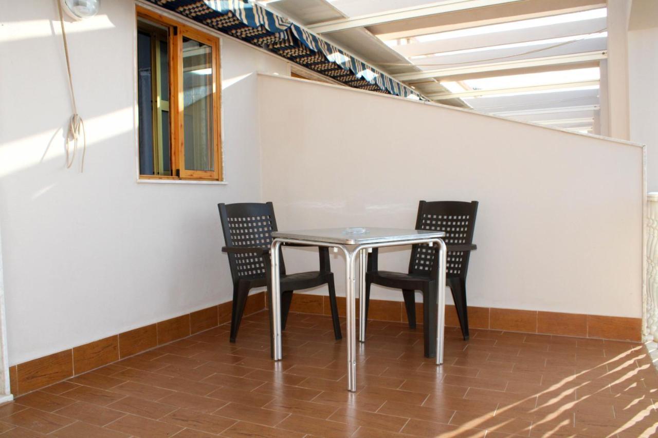 Hostal Las Dunas Cabo De Gata Buitenkant foto
