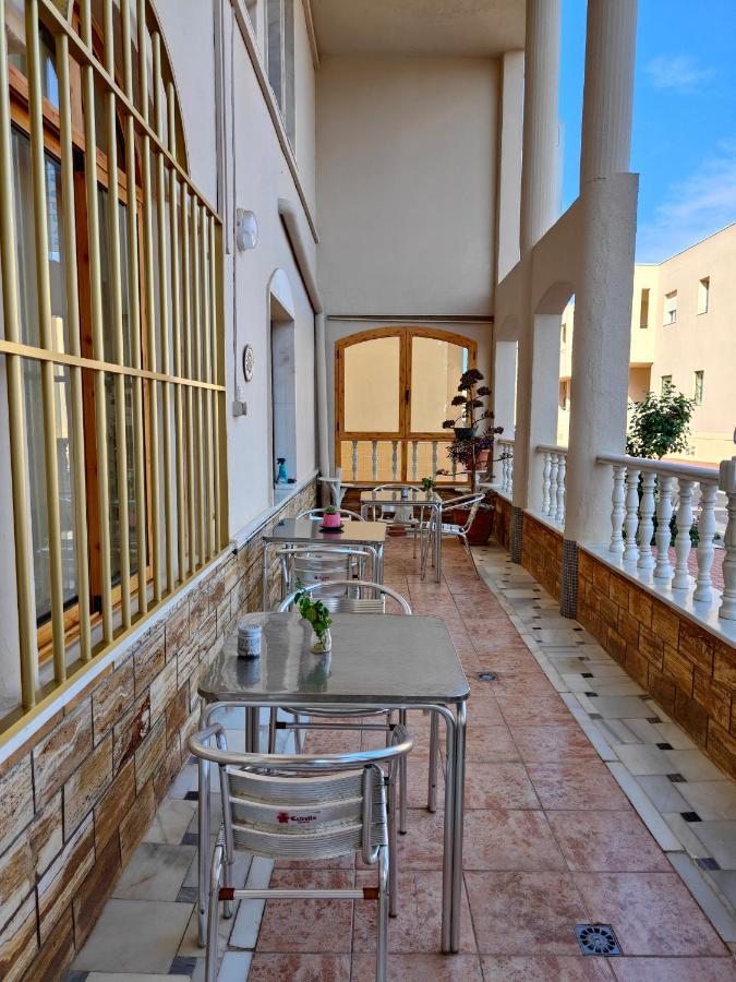 Hostal Las Dunas Cabo De Gata Buitenkant foto
