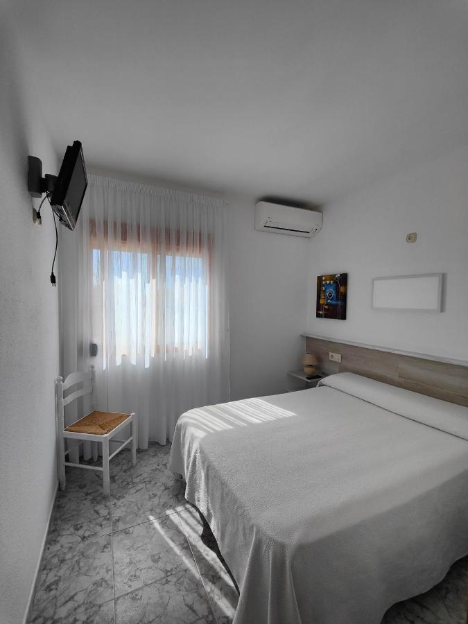 Hostal Las Dunas Cabo De Gata Buitenkant foto